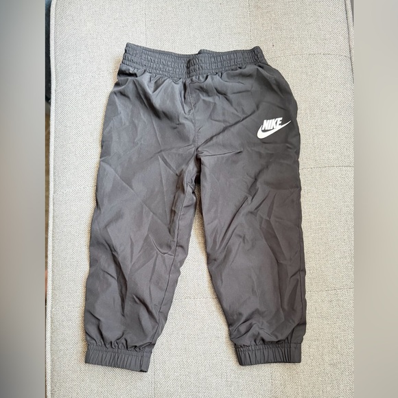 Nike Toddler Black Dri-FIT Jogger Pants 2T Boys Girls - Picture 1 of 4
